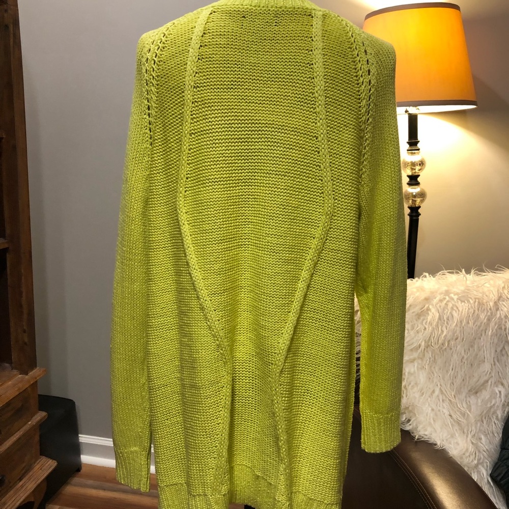 Euc Longsleeved Sweater By Apt. 9 - image 3